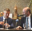 Az Európai Néppárt buktatja le a Tiszát