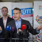 Fuldokló hangyák a balliberális kanálisban