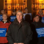 Gyurcsány pénzért kuncsorog