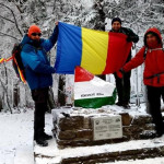 Román zászló lobogott a Kékestetőn december elsején