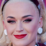 Szétszedték Katy Perry-t a balos kommentelők a Twitteren