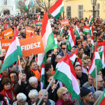 Száguld a Fidesz!
