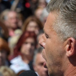 Kiderült, miért olyan agresszívek Magyar Péter online követői