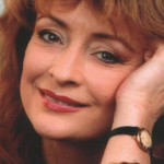 Kondor Katalin: Sírok – sírok