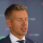 Bayer Zsolt: Petike és a sálak