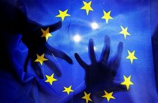  Antidogma - Egy csinovnyik és Európa halála