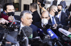 A francia polgárok kiállnak Orbán Viktor mellett 