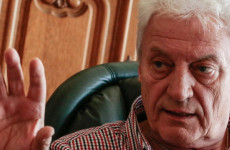 Kis Kácsor fürdik fekete tóban