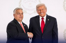 Jól elszigetelték Orbánt