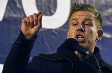 Bayer Zsolt: Semmit nem fog átadni 