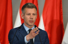 Bayer Zsolt: Bezzeghumbug