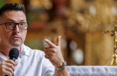 Ákos: „Ha nem lettem volna hívő, most hívővé váltam volna” Ákos: „Ha nem lettem volna hívő, most hívővé váltam volna”