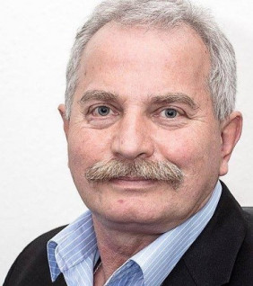 Bencsik András: Nagyszerű és kisszerű