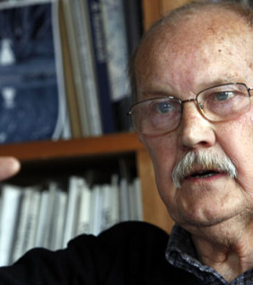 Makovecz Imre hazatért