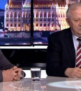 Amíg Orbán étkezik, addig Kunczéék nyelik a mérget