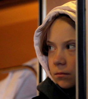 Greta Thunberg visszatér az iskolába