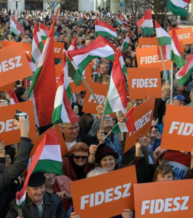 A Fidesz az esélyes a kampánystart előtt 