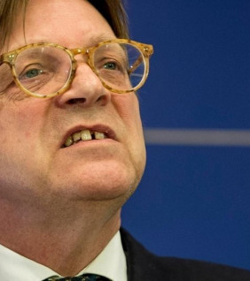 Guy Verhofstadt új ötlettel állt elő hazánk ellen Guy Verhofstadt új ötlettel állt elő hazánk ellen