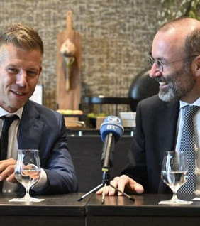 Dermesztő bejelentést tett Manfred Weber: német katonákat küldene Ukrajnába