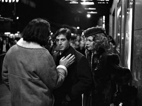 Fotó: Harry Benson: Diane Keaton, Francis Ford Coppola és Al Pacino a Keresztapa című film forgatásán. New York City, 1971 © Harry Benson (forrás: onlyoldphotography.tumblr.com) Fotó: Harry Benson: Diane Keaton, Francis Ford Coppola és Al Pacino a Keresztapa című film forgatásán. New York City, 1971 © Harry Benson (forrás: onlyoldphotography.tumblr.com)