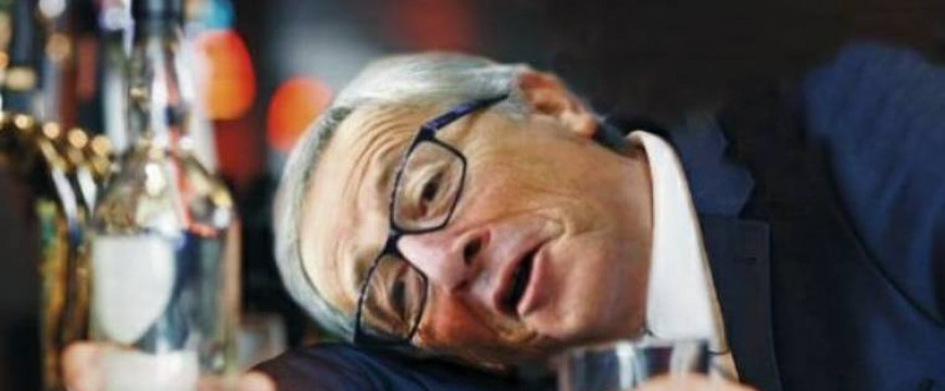 Nemhogy járni, de a két lábán alig tudott megállni Juncker