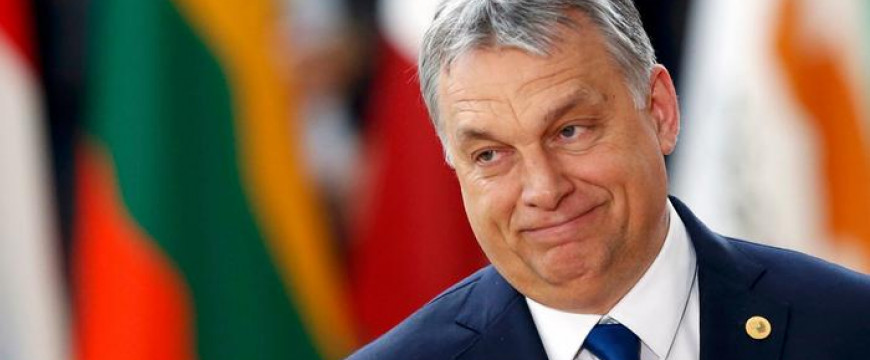 Orbán jól lekokizta az uniós biztost