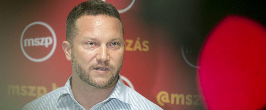 Jobboldali Sargentini-jelentésről hablatyolt az MSZP-s Ujhelyi, de szembejött a valóság