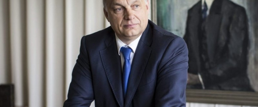 A sorosisták most Orbán Várba költözését támadják