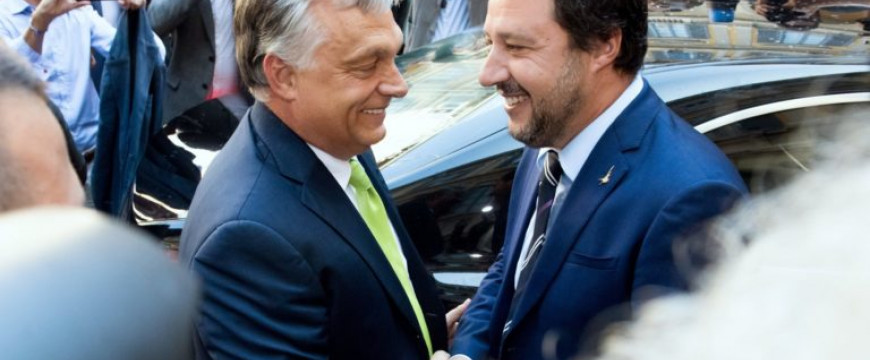 Salvini Budapestre jön!