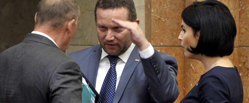 Ujhelyi: a Fidesz vezetői a pokolra jutnak