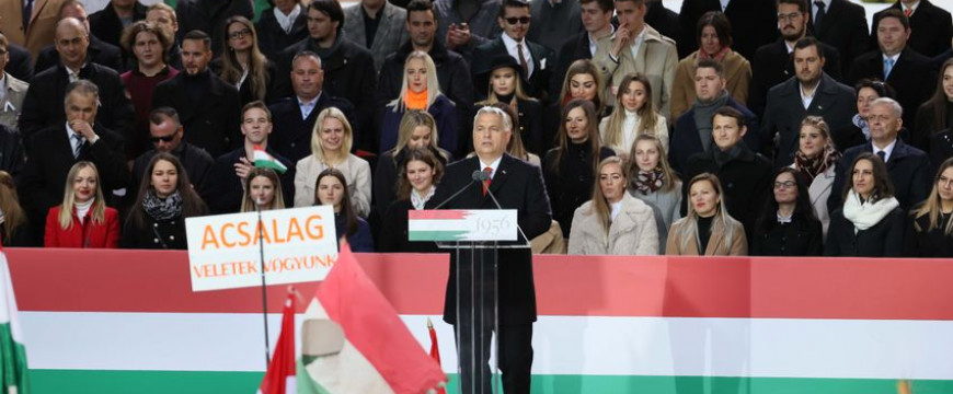 Orbán Viktor: Mi vagyunk az a Dávid, akit jobb, ha Góliát elkerül 