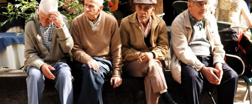 Kétszáz kilométerre költöztetnék a budapesti időseket