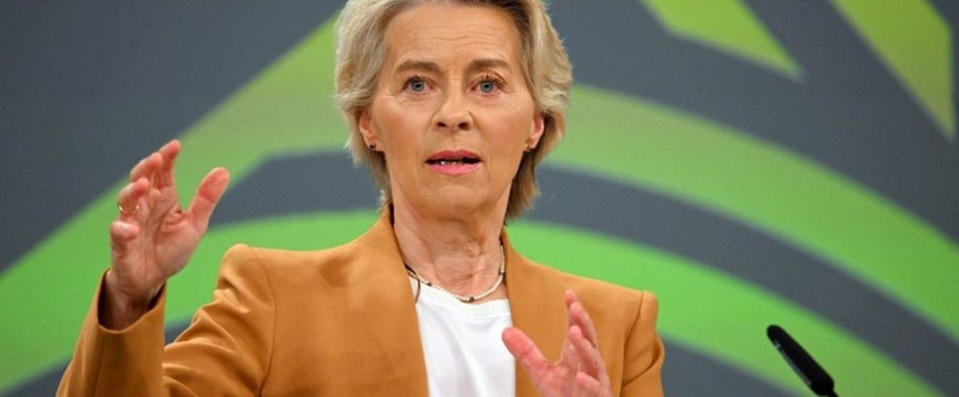 Bayer Zsolt: Ursula von der Leyen szájára vette ’56-ot