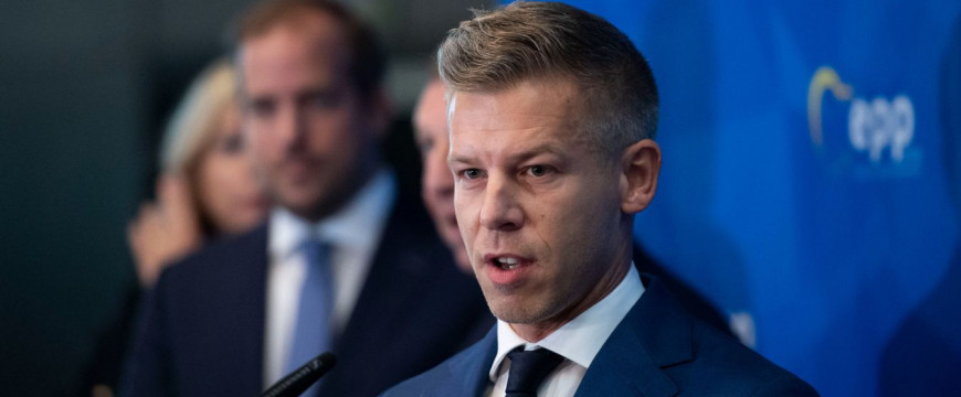 A kamuképviselő második lett egy fontos versenyszámban A kamuképviselő második lett egy fontos versenyszámban