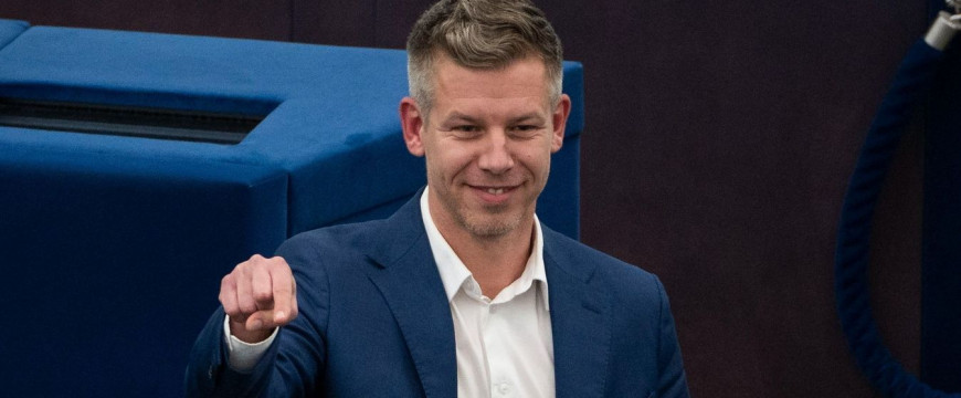 Bayer Zsolt: Ó, azok az átkozott tények!