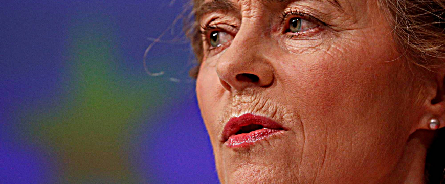 Valaki szólhatna Ursula von der Leyen vezérnőnek és kancellárinának, hogy az oroszok éppen áttörték a frontot