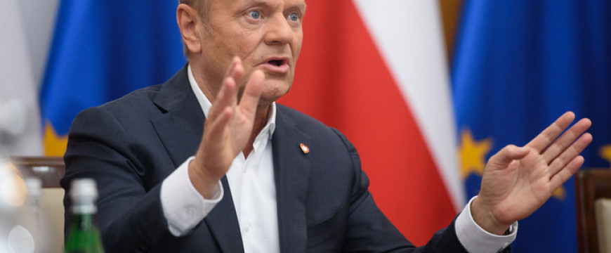 Trump a padlóra küldte az EU-t teljesen kiszolgáló lengyel kormányzatot Trump a padlóra küldte az EU-t teljesen kiszolgáló lengyel kormányzatot