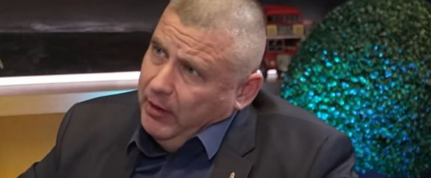 Bayer Zsolt: Nem, Szundi…