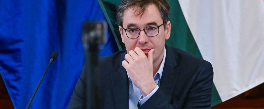 Szakadék