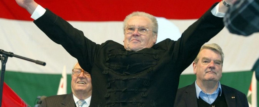 Kultúrharc után, kultúrharc előtt
