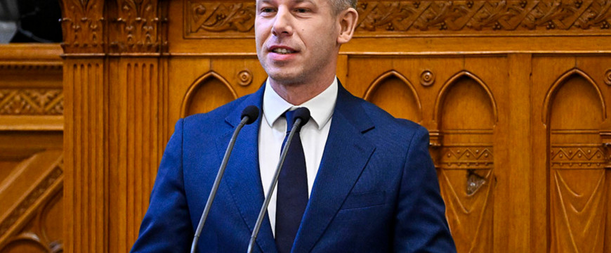 Árad a Tisza, szikkad az ország Árad a Tisza, szikkad az ország