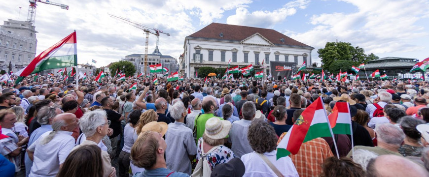 Ez volt az első lépés, megüzenték a tüntetők Magyar Péternek: Nem félünk!