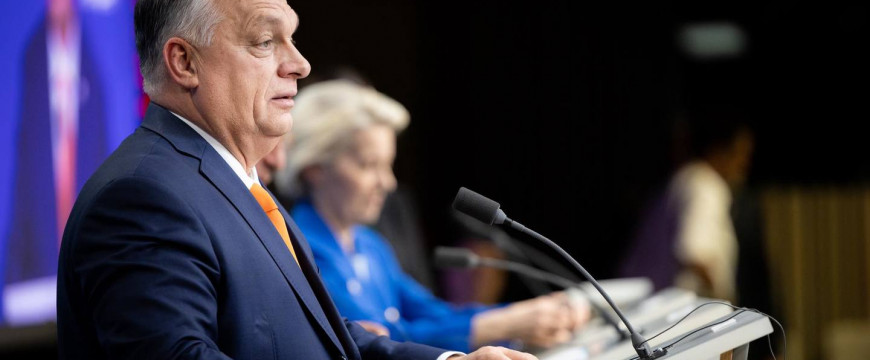 Politico: eddig Orbán Viktor háta mögé bújhattak az uniós államok, most szétesőben az egység Politico: eddig Orbán Viktor háta mögé bújhattak az uniós államok, most szétesőben az egység