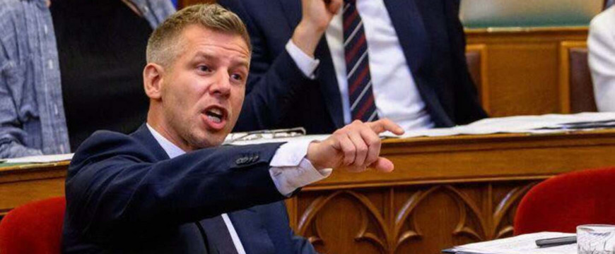 Zúdul a víz! Zúdul a víz!