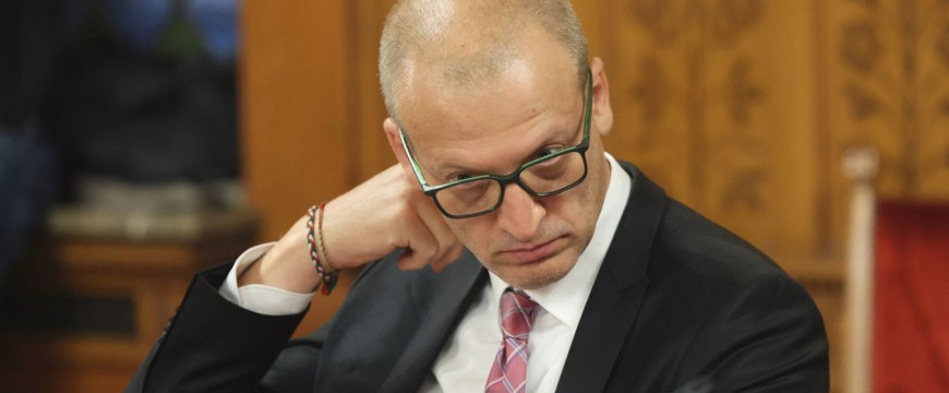 Pilhál György: Előbb bezárta, aztán megnézte