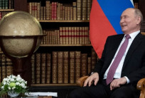 Putyin megint hülyét csinált Zelenszkijből