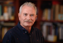 Bencsik András: Nők? És férfiak? Ezek?