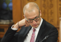 Pilhál György: Előbb bezárta, aztán megnézte